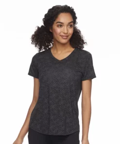 Petite Tek Gear® Tee Moisture-Wicking V-Neck -Tek Gear store 3220626 Black