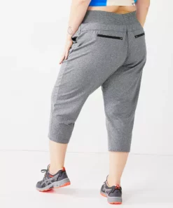 Tek Gear® Capri Weekend Straight-Leg Plus Size -Tek Gear store 5231581 ALT