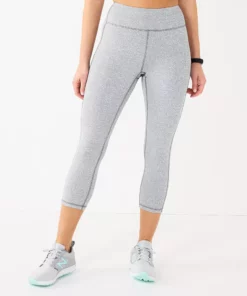 Tek Gear® Legging Core Petite High-Waisted Capri 20 Tek Gear® Legging Core Petite High-Waisted Capri -Tek Gear store 5236295 Gray