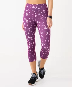 Tek Gear® Legging Core Petite High-Waisted Capri 18 Tek Gear® Legging Core Petite High-Waisted Capri -Tek Gear store 5236295 Purple Spots