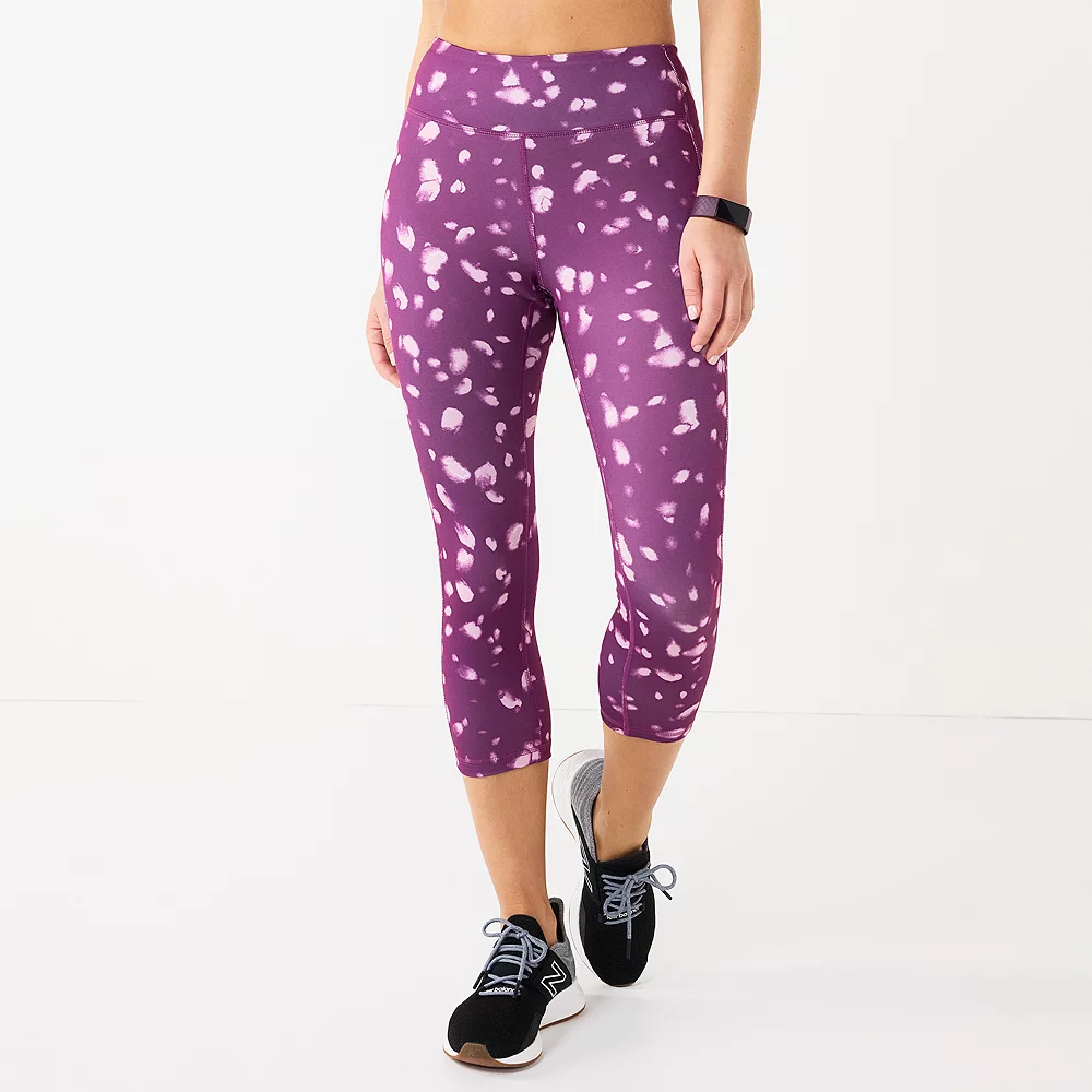 Tek Gear® Legging Core Petite High-Waisted Capri 6 Tek Gear® Legging Core Petite High-Waisted Capri - Image 4