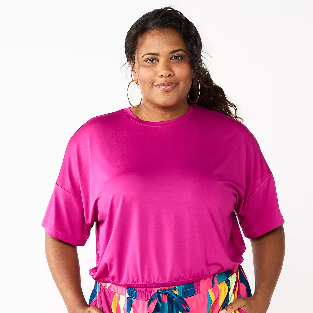 Tek Gear® Crop Top Plus Size Keyhole-Back 3 Tek Gear® Crop Top Plus Size Keyhole-Back